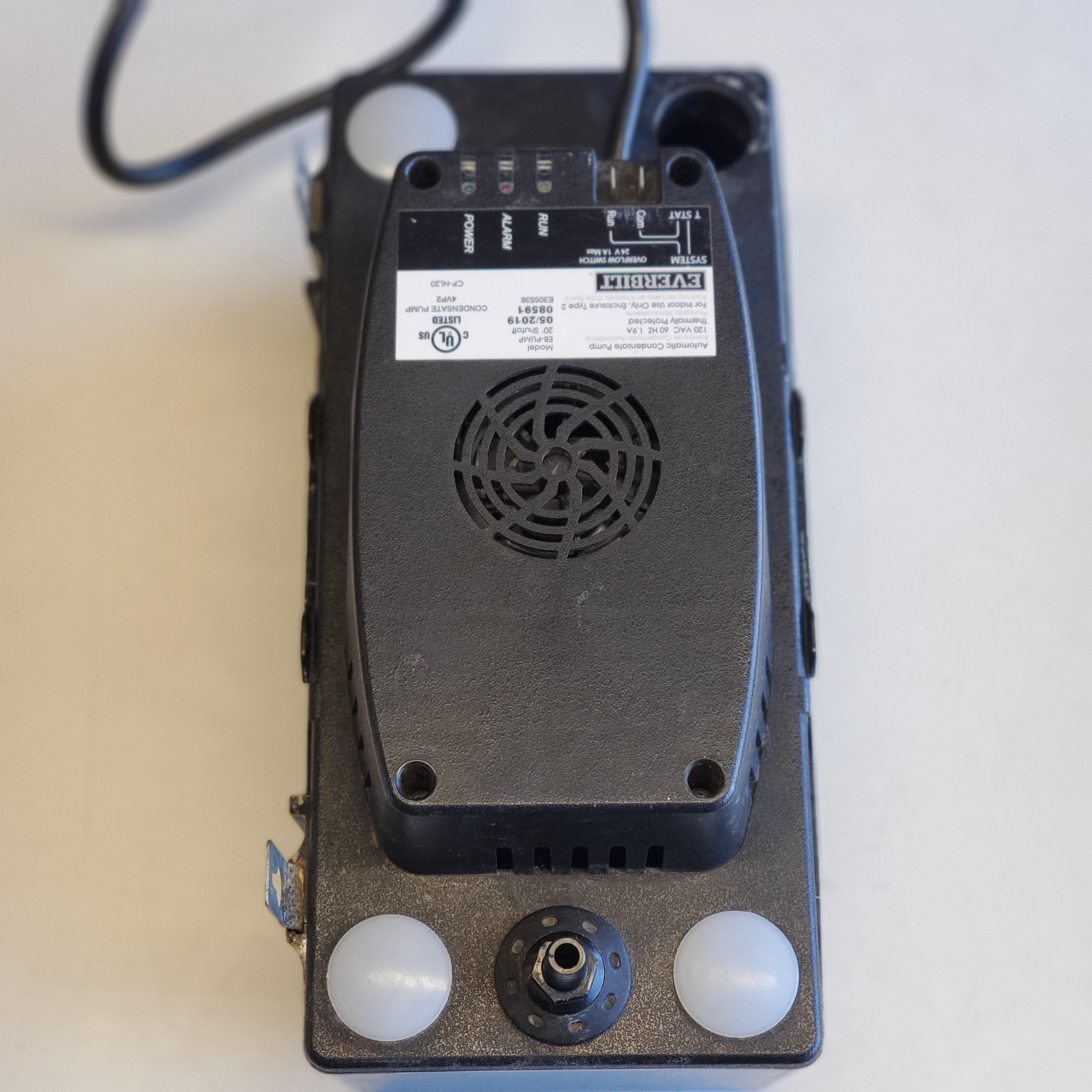 120-VOLT CONDENSATE REMOVAL PUMP (EB-PUMP-T) 120-VOLT CONDENSATE REMOVAL PUMP (EB-PUMP-T)